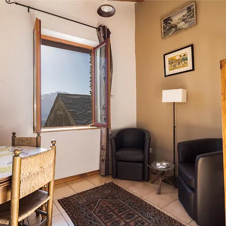 Holiday home De La Terrasse De La Source *